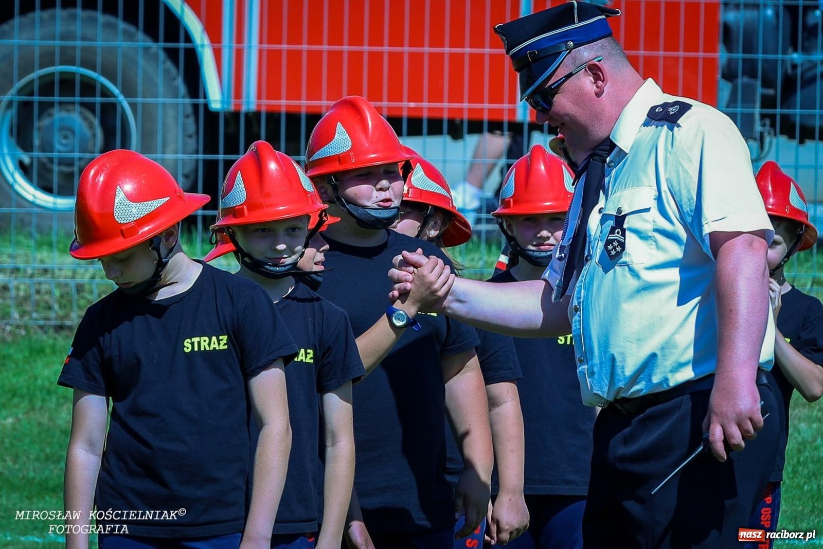 Zdjęcie w galerii na portalu naszraciborz.pl: Gminne zawody sportowo-pożarnicze w Rudniku. O wygranej zdecydowała sekunda [FOTO] wiadomości z regionu