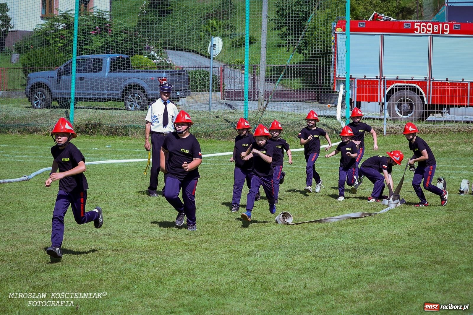 Zdjęcie w galerii na portalu naszraciborz.pl: Gminne zawody sportowo-pożarnicze w Rudniku. O wygranej zdecydowała sekunda [FOTO] wiadomości z regionu