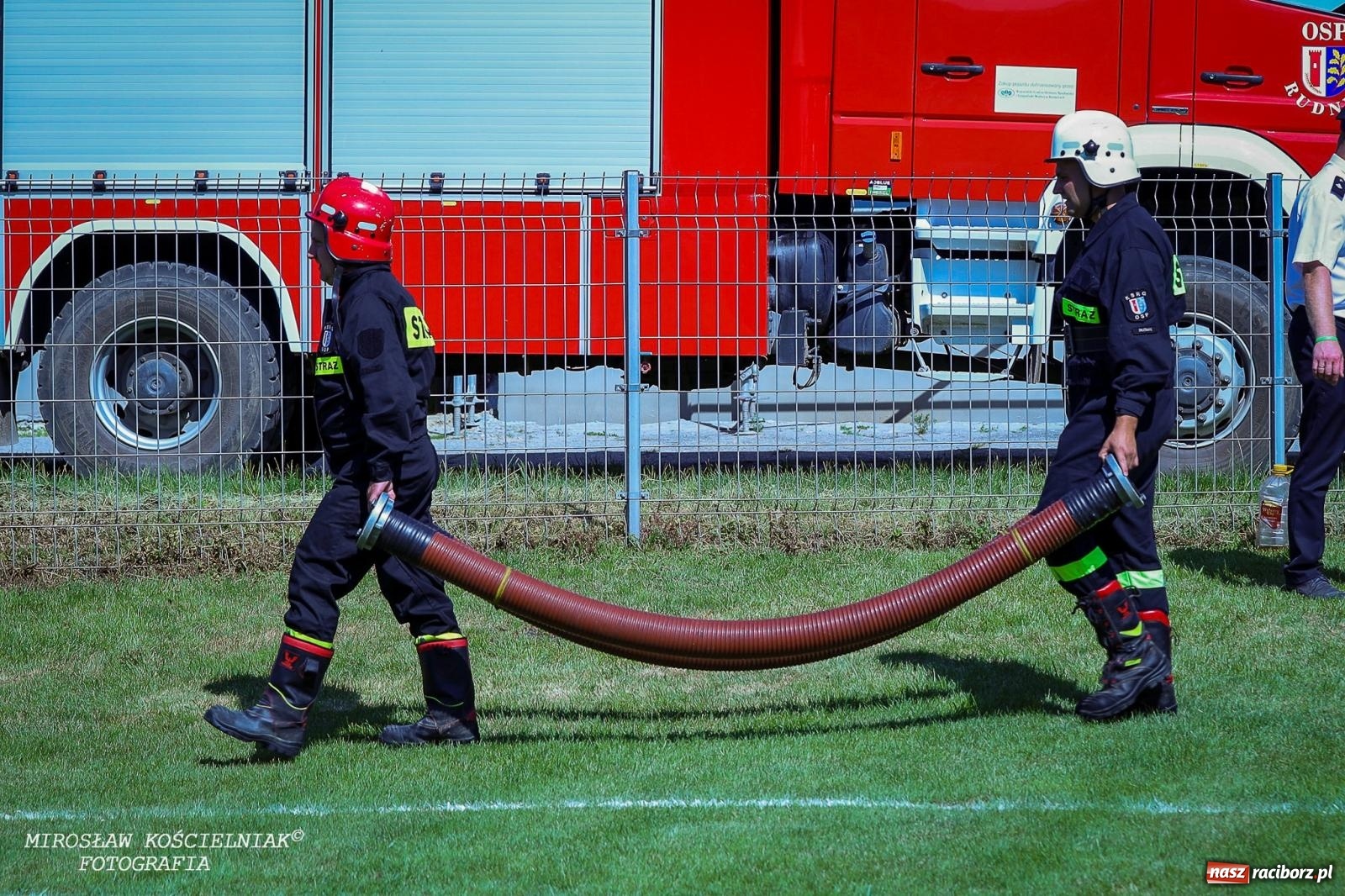 Zdjęcie w galerii na portalu naszraciborz.pl: Gminne zawody sportowo-pożarnicze w Rudniku. O wygranej zdecydowała sekunda [FOTO] wiadomości z regionu
