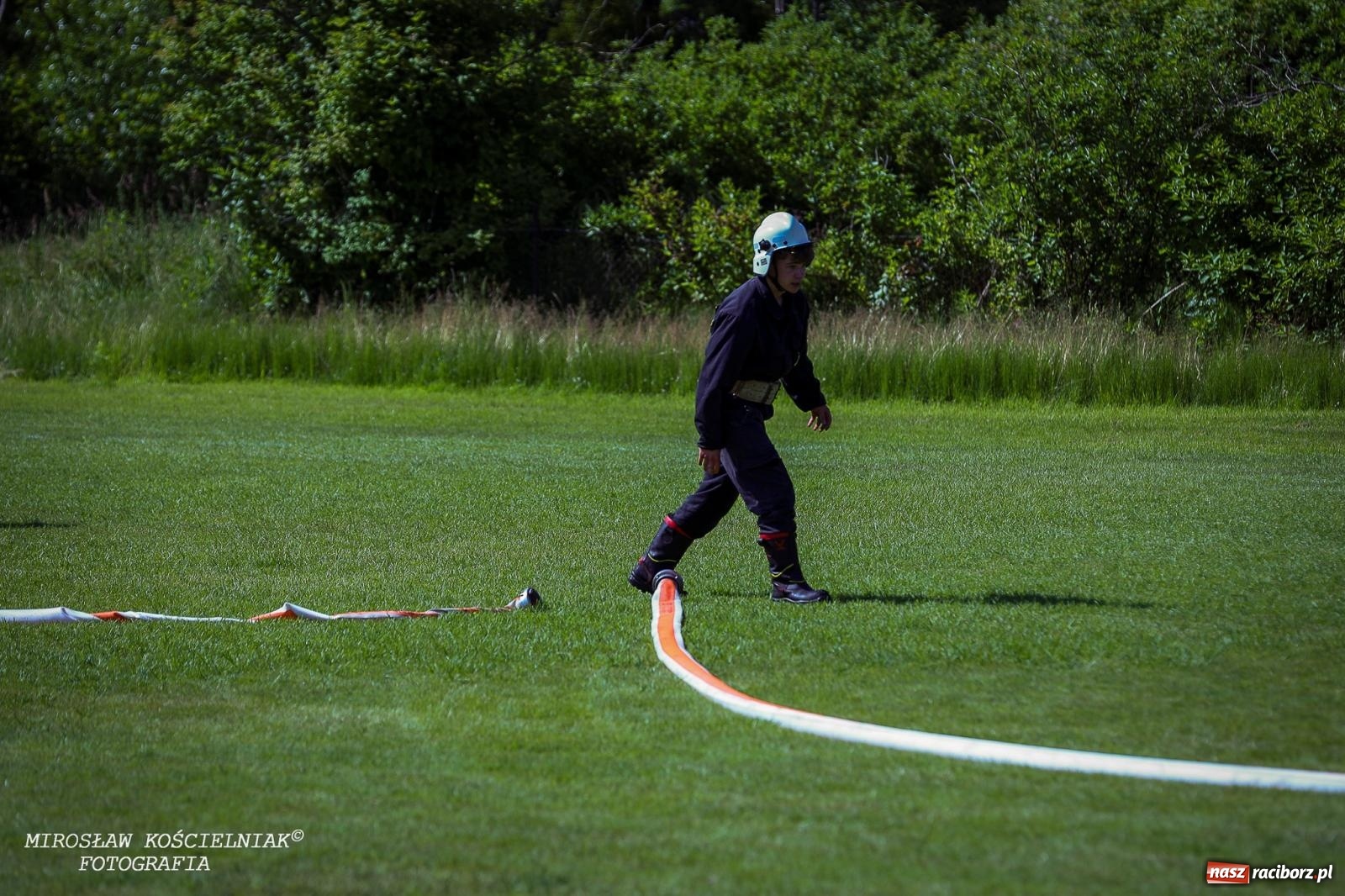 Zdjęcie w galerii na portalu naszraciborz.pl: Gminne zawody sportowo-pożarnicze w Rudniku. O wygranej zdecydowała sekunda [FOTO] wiadomości z regionu