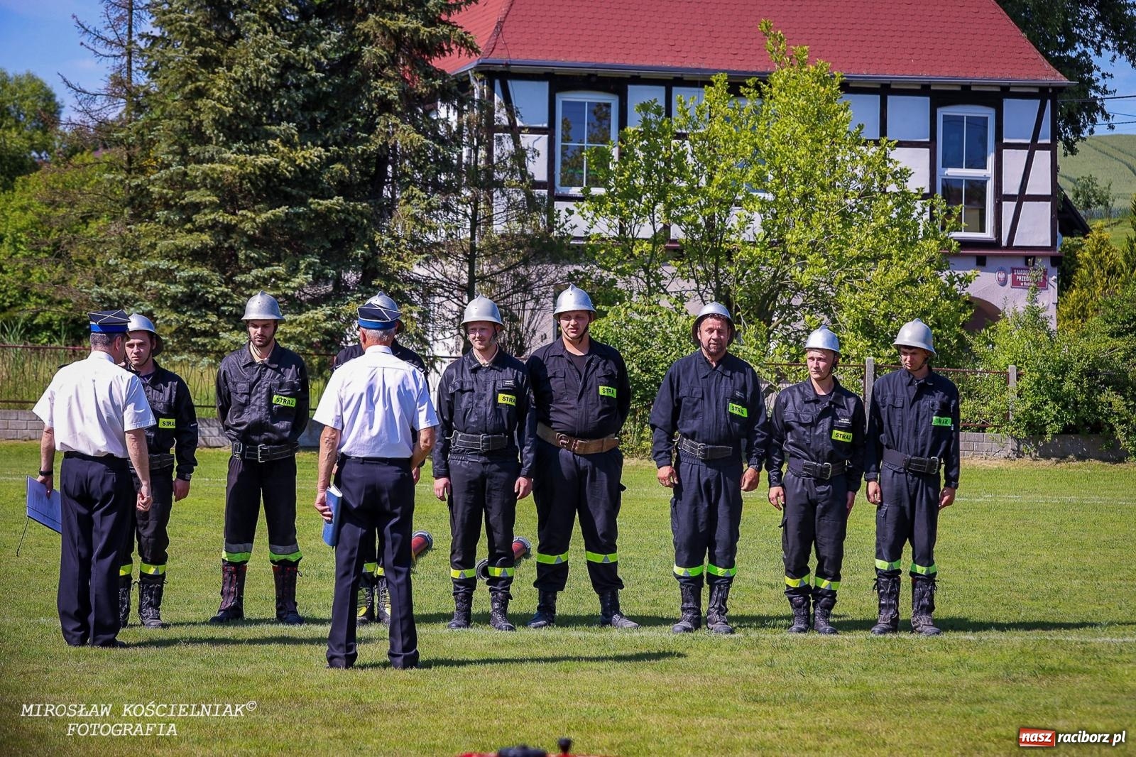 Zdjęcie w galerii na portalu naszraciborz.pl: Gminne zawody sportowo-pożarnicze w Rudniku. O wygranej zdecydowała sekunda [FOTO] wiadomości z regionu
