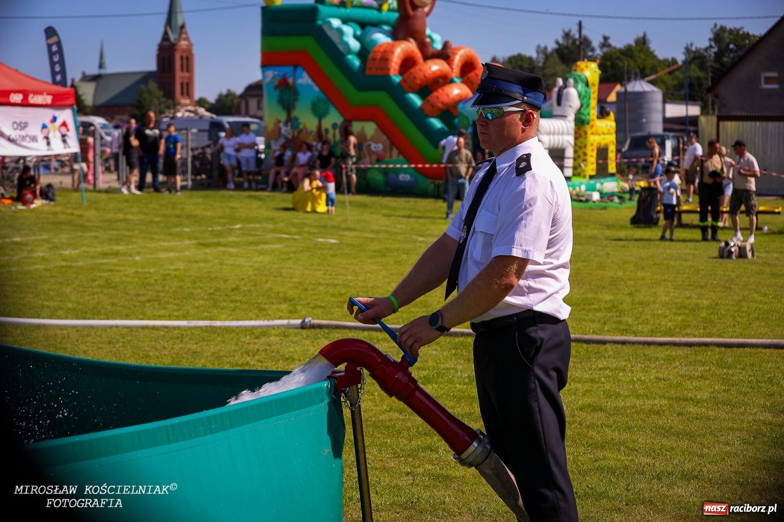 Zdjęcie w galerii na portalu naszraciborz.pl: Gminne zawody sportowo-pożarnicze w Rudniku. O wygranej zdecydowała sekunda [FOTO] wiadomości z regionu