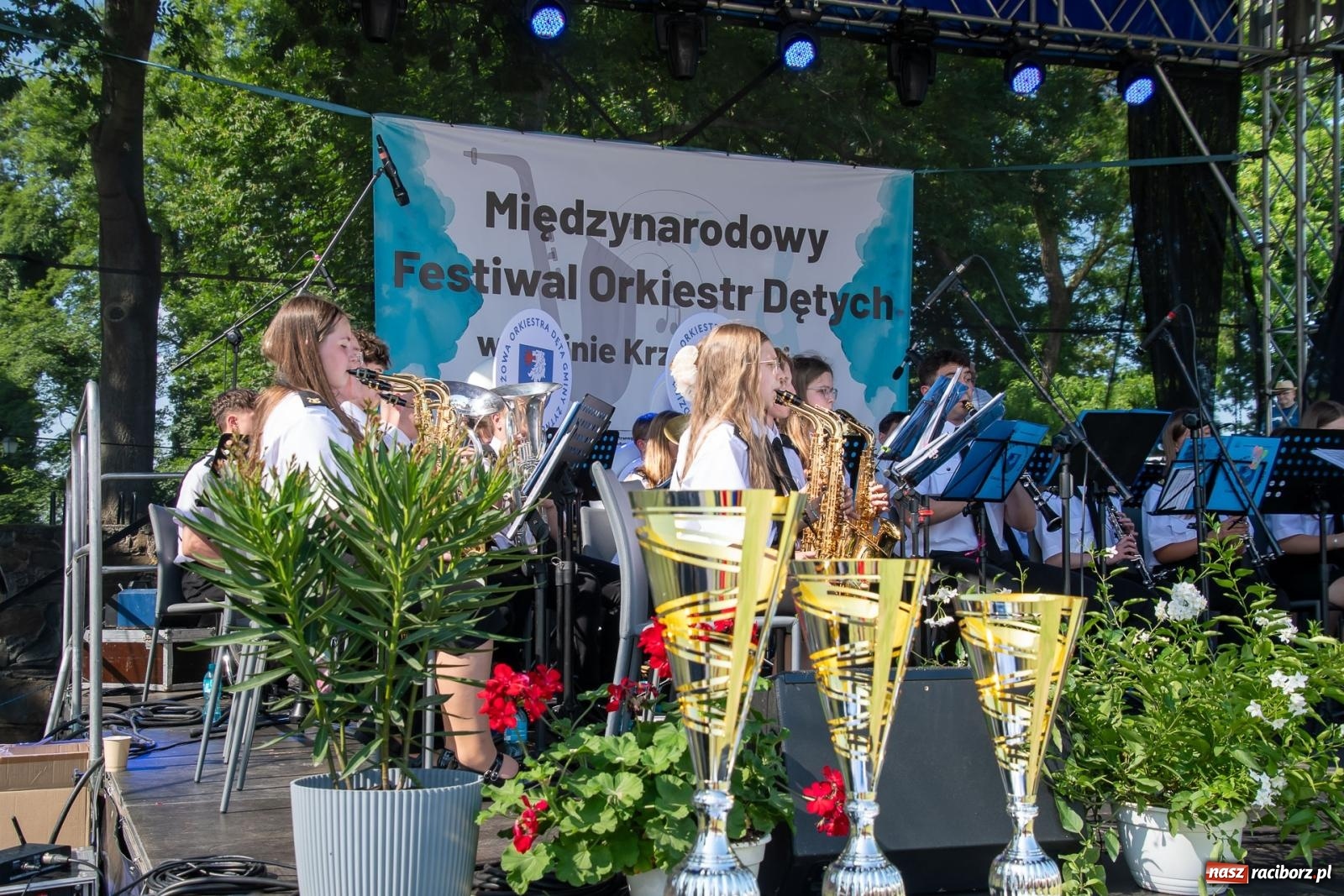 Zdjęcie w galerii na portalu naszraciborz.pl: X Międzynarodowy Festiwal Orkiestr Dętych w Gminie Krzyżanowice [FOTO i WIDEO] wiadomości z regionu