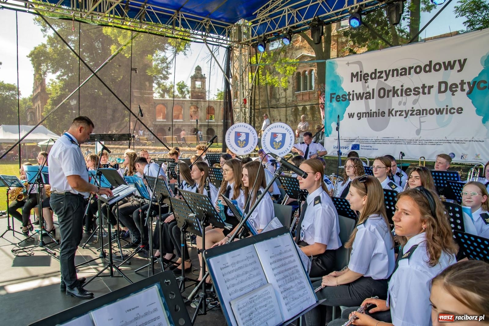 Zdjęcie w galerii na portalu naszraciborz.pl: X Międzynarodowy Festiwal Orkiestr Dętych w Gminie Krzyżanowice [FOTO i WIDEO] wiadomości z regionu