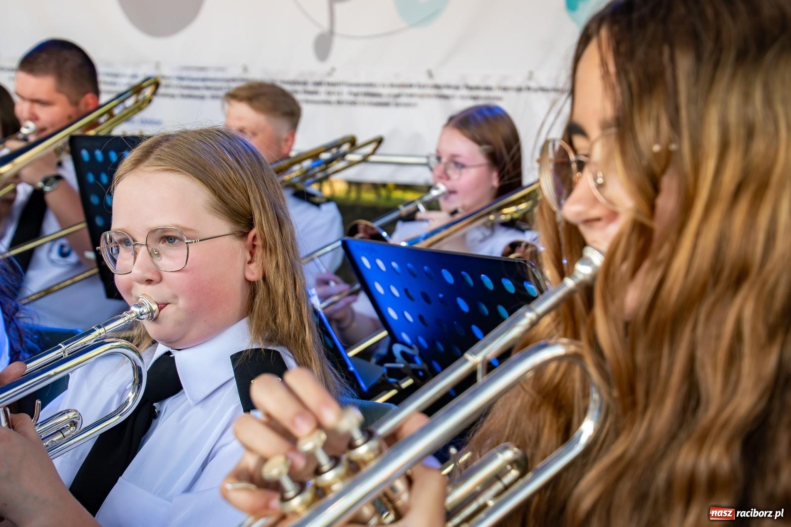Zdjęcie w galerii na portalu naszraciborz.pl: X Międzynarodowy Festiwal Orkiestr Dętych w Gminie Krzyżanowice [FOTO i WIDEO] wiadomości z regionu