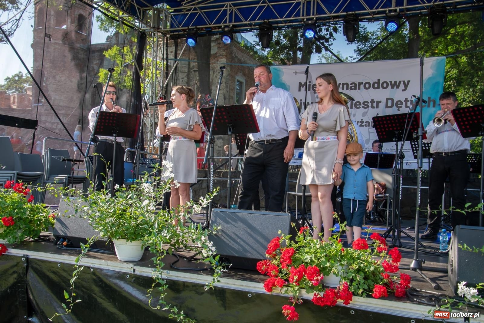Zdjęcie w galerii na portalu naszraciborz.pl: X Międzynarodowy Festiwal Orkiestr Dętych w Gminie Krzyżanowice [FOTO i WIDEO] wiadomości z regionu
