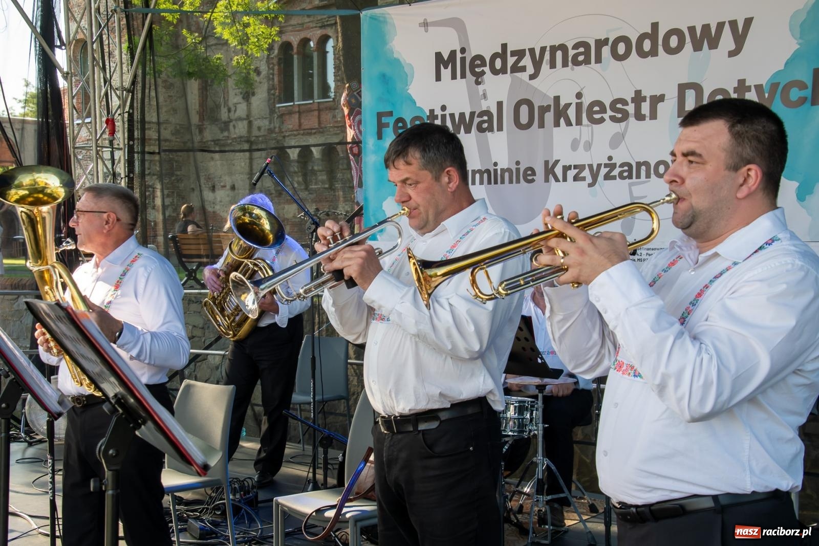 Zdjęcie w galerii na portalu naszraciborz.pl: X Międzynarodowy Festiwal Orkiestr Dętych w Gminie Krzyżanowice [FOTO i WIDEO] wiadomości z regionu