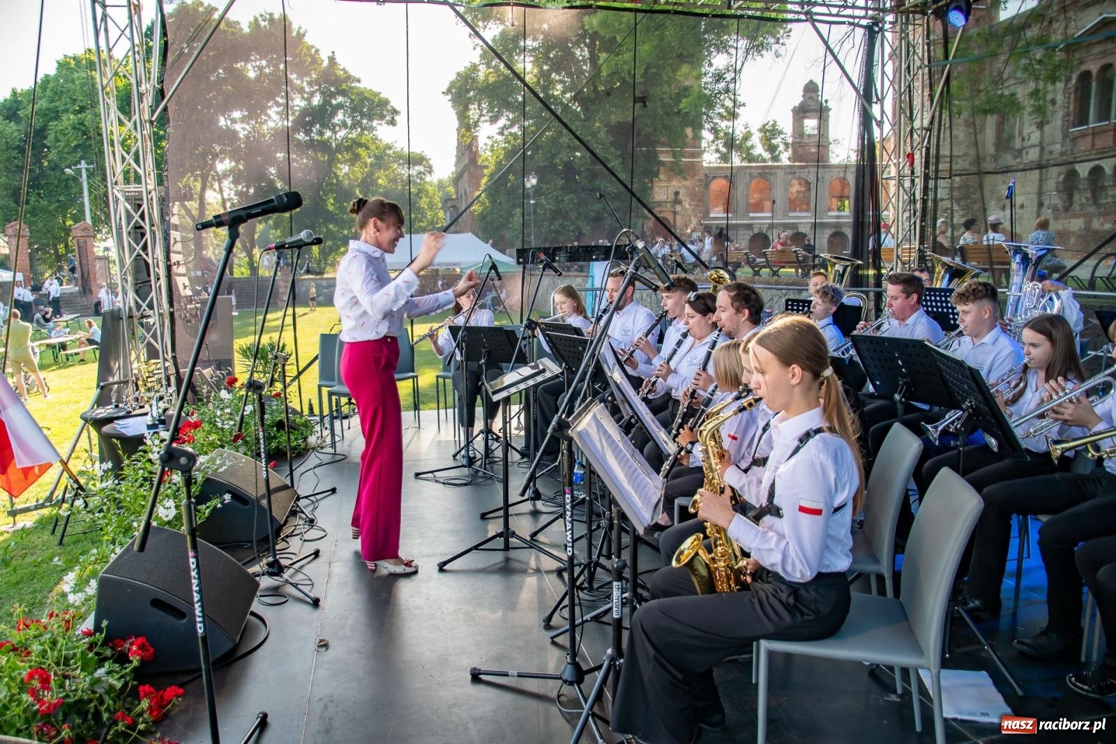 Zdjęcie w galerii na portalu naszraciborz.pl: X Międzynarodowy Festiwal Orkiestr Dętych w Gminie Krzyżanowice [FOTO i WIDEO] wiadomości z regionu