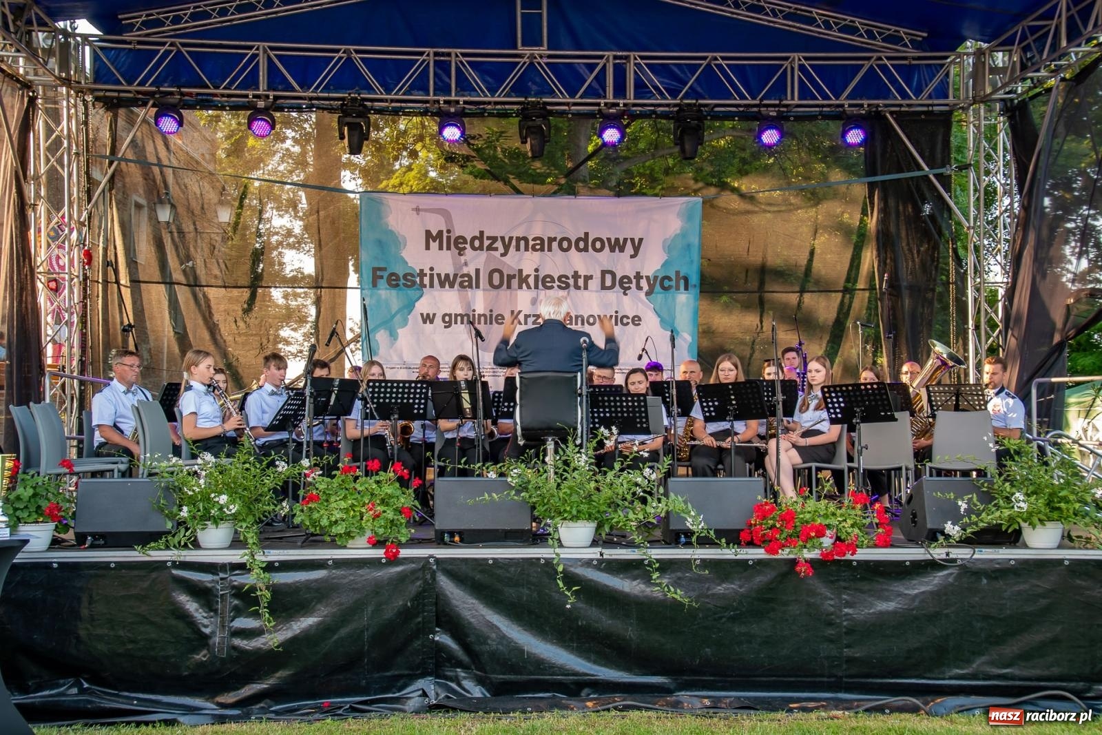 Zdjęcie w galerii na portalu naszraciborz.pl: X Międzynarodowy Festiwal Orkiestr Dętych w Gminie Krzyżanowice [FOTO i WIDEO] wiadomości z regionu