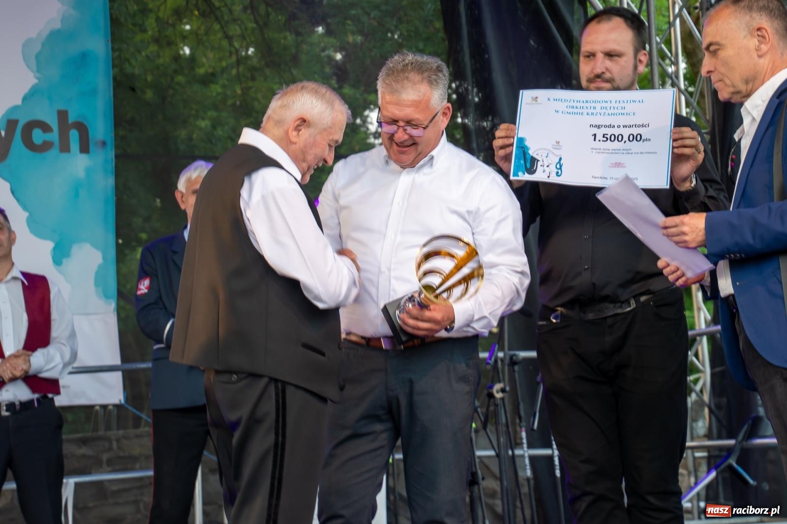 Zdjęcie w galerii na portalu naszraciborz.pl: X Międzynarodowy Festiwal Orkiestr Dętych w Gminie Krzyżanowice [FOTO i WIDEO] wiadomości z regionu