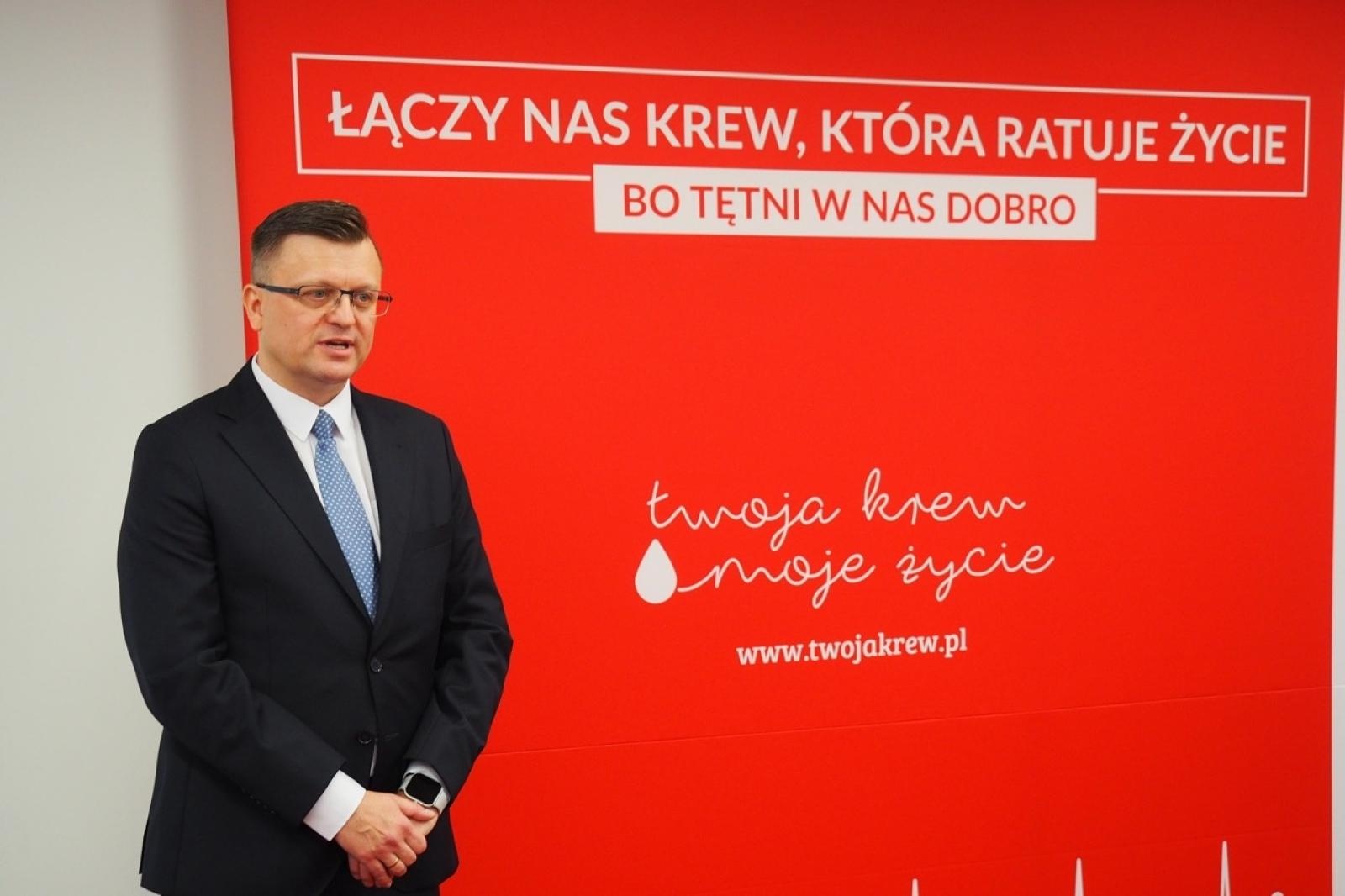 Zdjęcie w galerii na portalu naszraciborz.pl: Kropla odwagi, litry nadziei. Krwiodawcy z regionu uhonorowani przez Ministra Zdrowia wiadomości z regionu