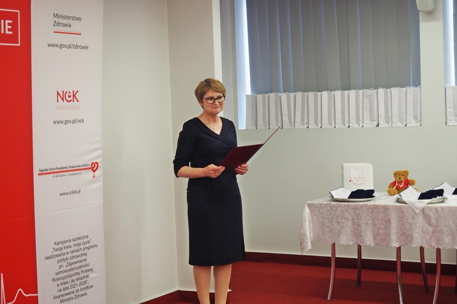 Zdjęcie w galerii na portalu naszraciborz.pl: Kropla odwagi, litry nadziei. Krwiodawcy z regionu uhonorowani przez Ministra Zdrowia wiadomości z regionu