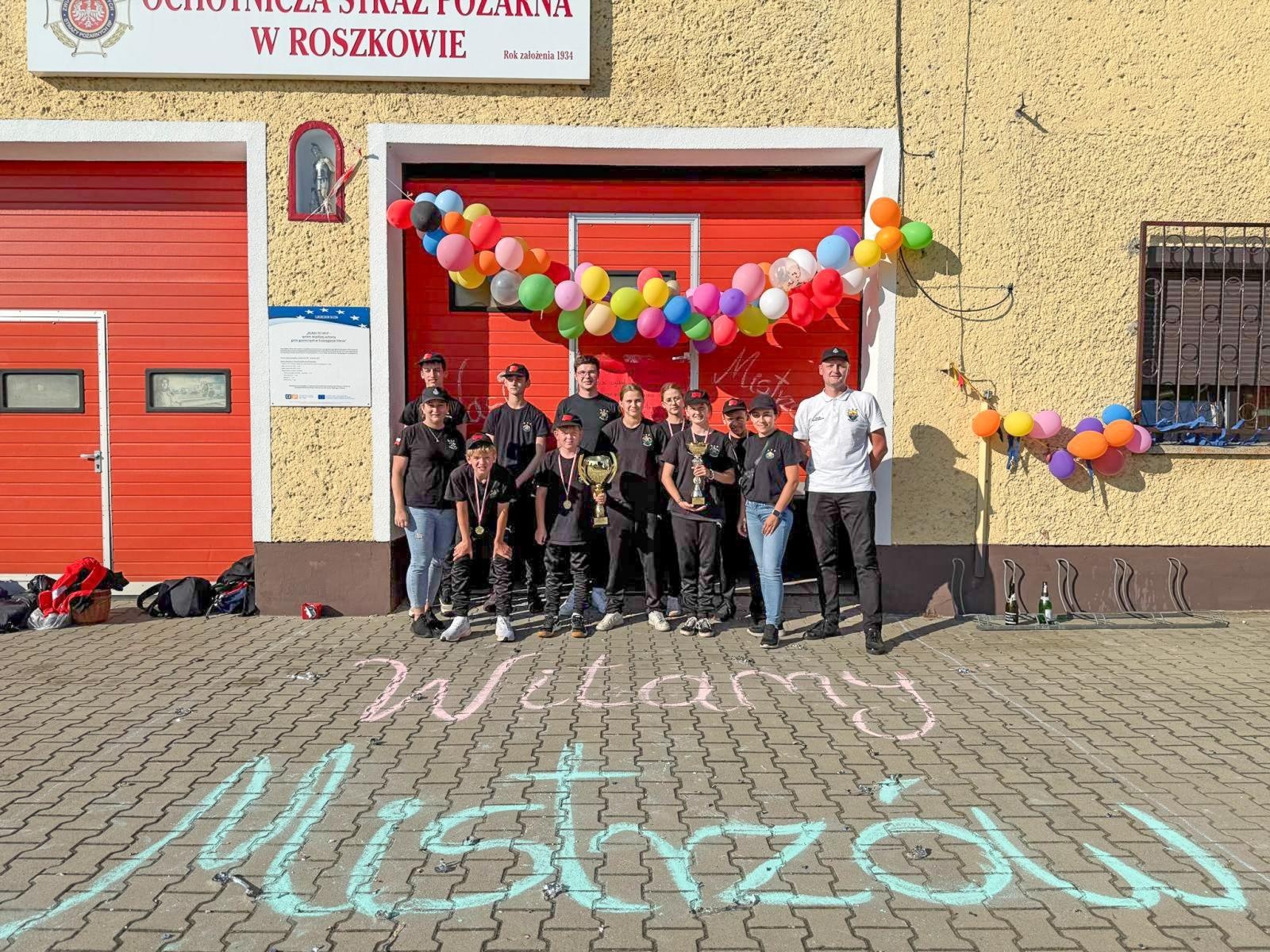 Zdjęcie w galerii na portalu naszraciborz.pl: Wojewódzkie Zawody Sportowo-Pożarnicze - Roszków, Gamów i Krzanowice na podium wiadomości z regionu