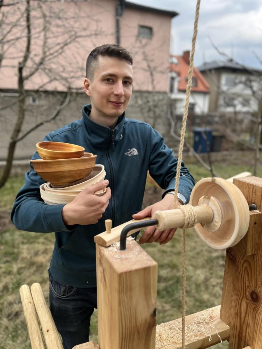 Zdjęcie w galerii na portalu naszraciborz.pl: Rzemiosło z duszą w Raciborskim Grodzie – festiwal dla miłośników drewna wiadomości z regionu