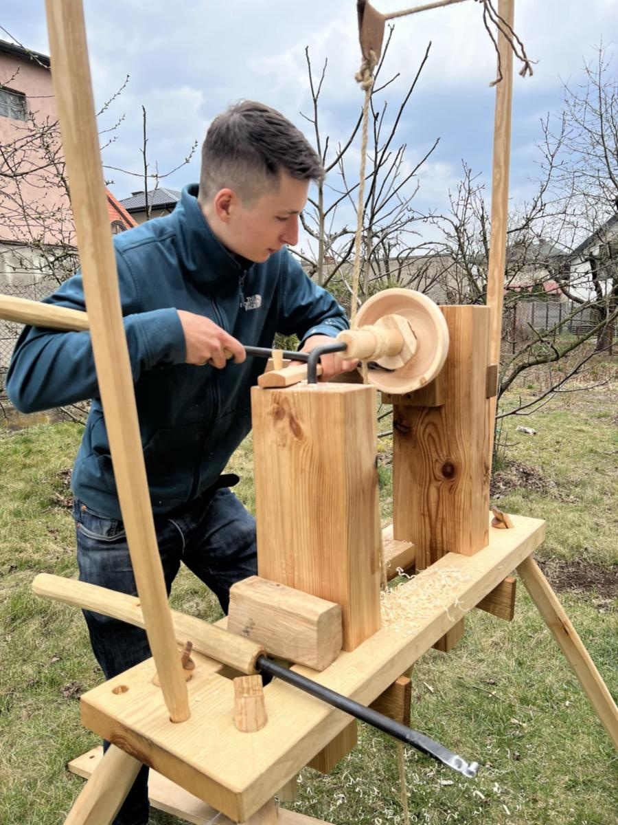 Zdjęcie w galerii na portalu naszraciborz.pl: Rzemiosło z duszą w Raciborskim Grodzie – festiwal dla miłośników drewna wiadomości z regionu