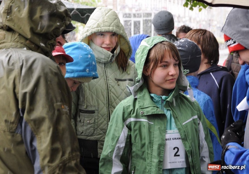 Zdjęcie w galerii na portalu naszraciborz.pl: Bieg bez granic, ale w chłodzie wiadomości z regionu