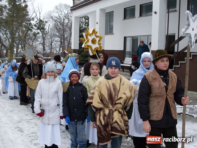 Zdjęcie w galerii na portalu naszraciborz.pl: Mędrcy świata z parafii Łubowice wiadomości z regionu