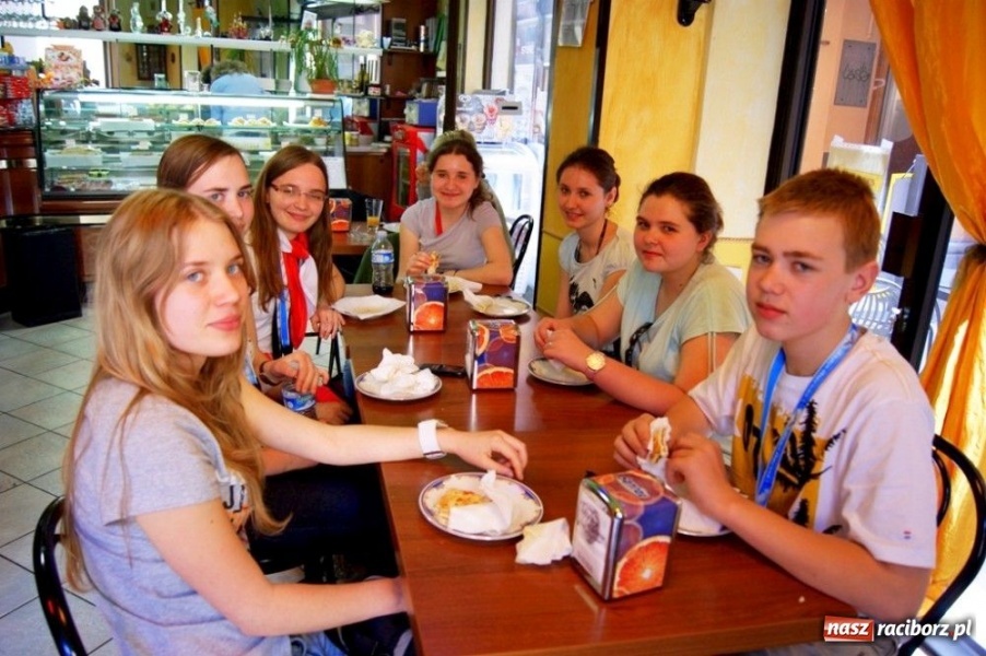 Zdjęcie w galerii na portalu naszraciborz.pl: Z Raciborza do Rzymu na beatyfikację wiadomości z regionu