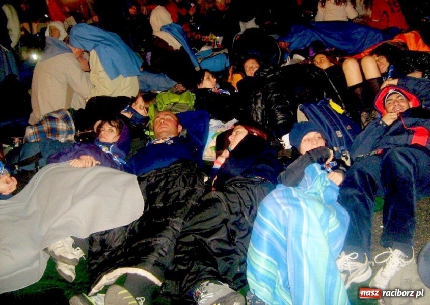 Zdjęcie w galerii na portalu naszraciborz.pl: Z Raciborza do Rzymu na beatyfikację wiadomości z regionu