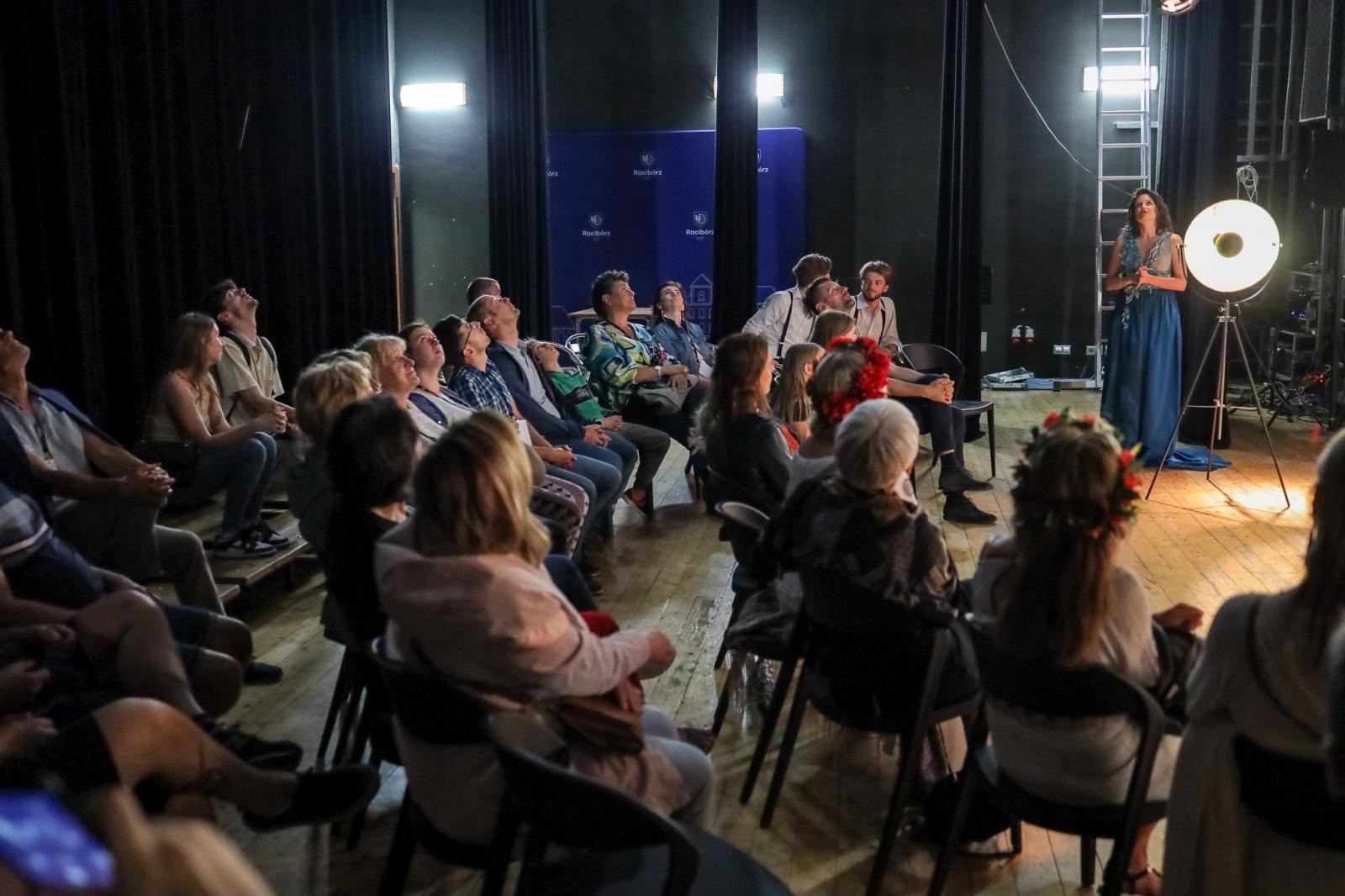 Zdjęcie w galerii na portalu naszraciborz.pl: III NOC KULTURY, czyli RCK od kulis - Pod Strzechą [ZAPROSZENIE] wiadomości z regionu