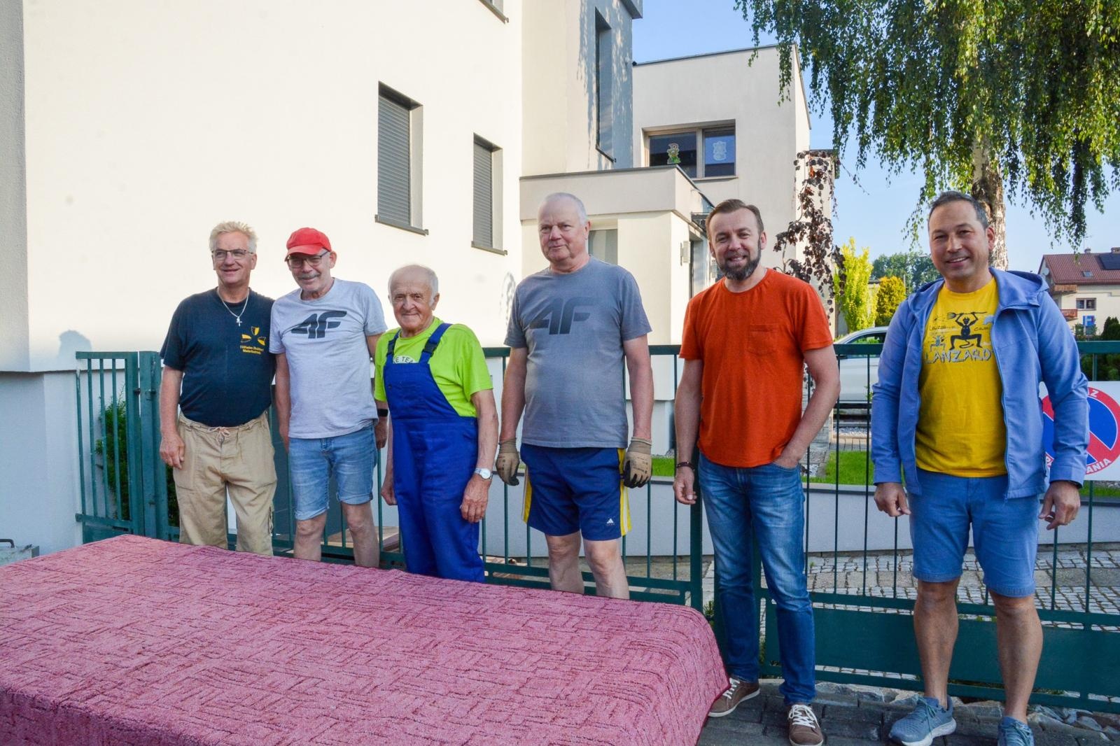 Zdjęcie w galerii na portalu naszraciborz.pl: Racibórz i powiat gotowy na Boże Ciało. Procesje, kwietne dywany i nowa trasa w parafii WNMP [FOTO i WIDEO] wiadomości z regionu