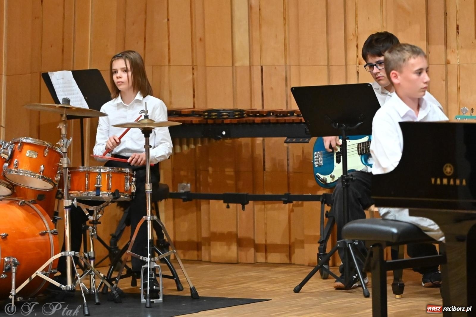 Zdjęcie w galerii na portalu naszraciborz.pl: Muzyczny finisz roku szkolnego w raciborskiej PSM wiadomości z regionu