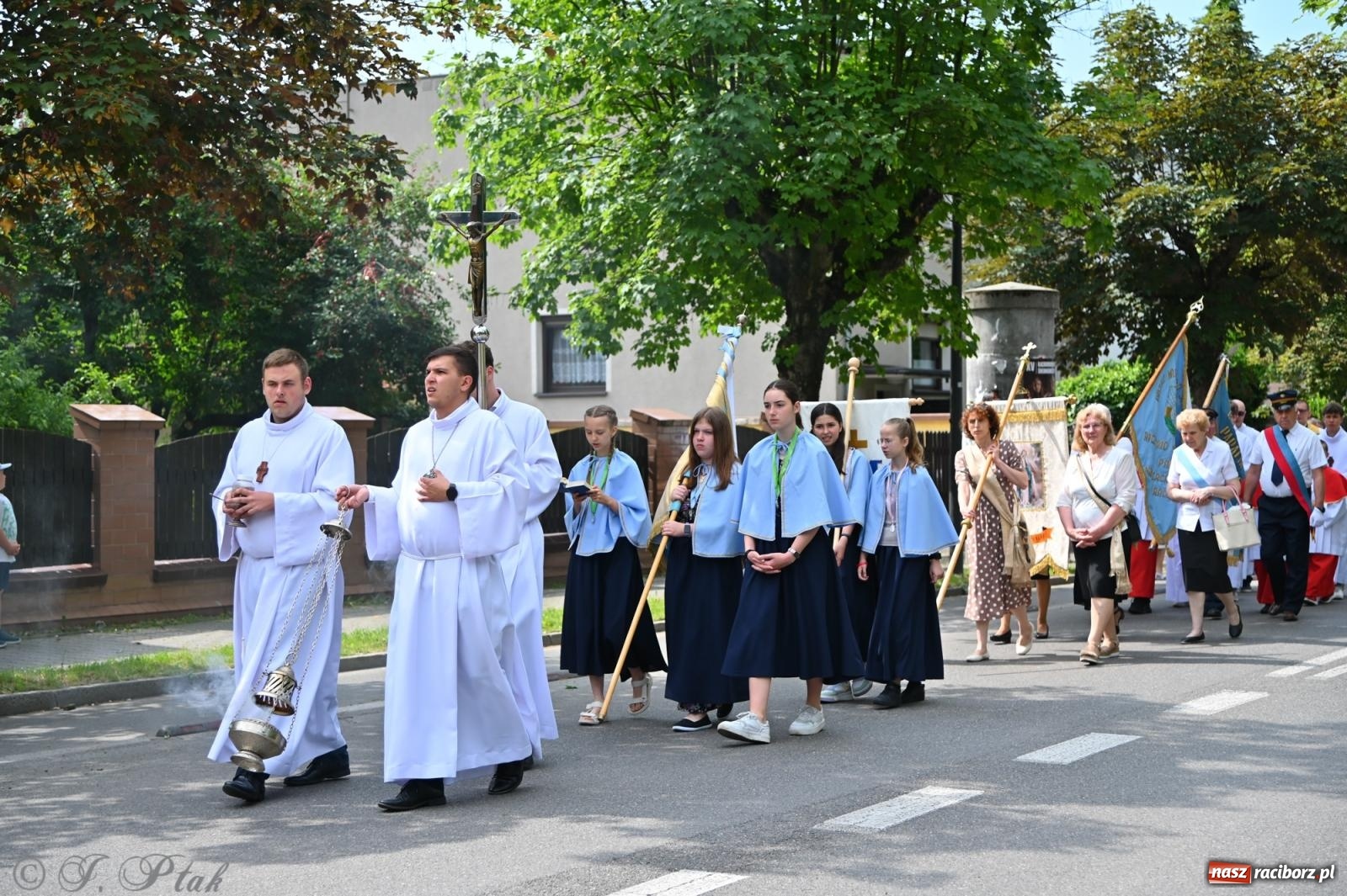 Zdjęcie w galerii na portalu naszraciborz.pl: Boże Ciało w parafii NSPJ w Raciborzu [FOTO i WIDEO] wiadomości z regionu