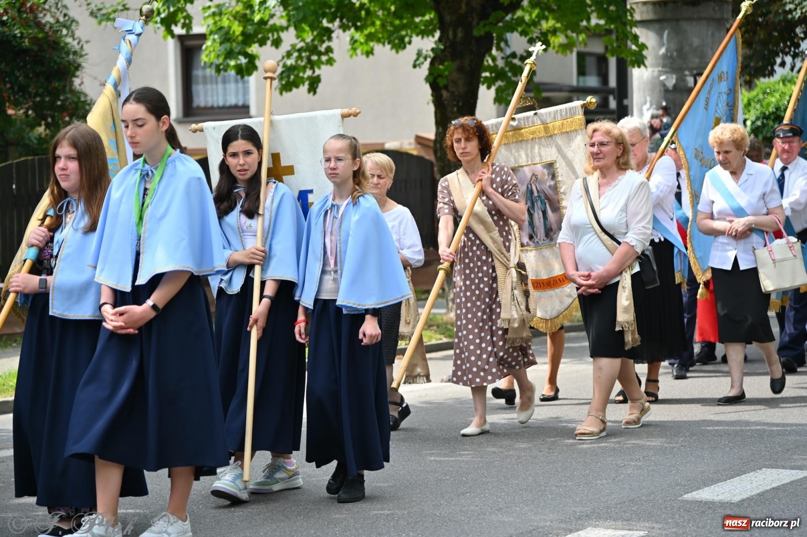 Zdjęcie w galerii na portalu naszraciborz.pl: Boże Ciało w parafii NSPJ w Raciborzu [FOTO i WIDEO] wiadomości z regionu