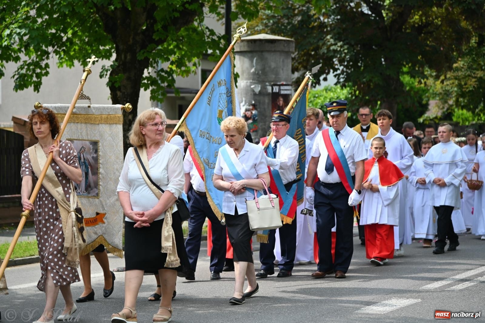 Zdjęcie w galerii na portalu naszraciborz.pl: Boże Ciało w parafii NSPJ w Raciborzu [FOTO i WIDEO] wiadomości z regionu
