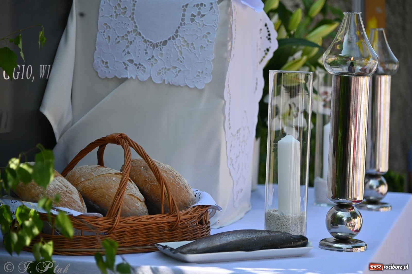 Zdjęcie w galerii na portalu naszraciborz.pl: Boże Ciało w parafii NSPJ w Raciborzu [FOTO i WIDEO] wiadomości z regionu