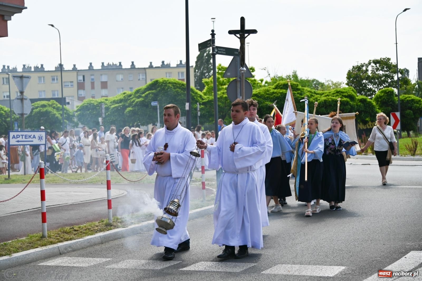 Zdjęcie w galerii na portalu naszraciborz.pl: Boże Ciało w parafii NSPJ w Raciborzu [FOTO i WIDEO] wiadomości z regionu