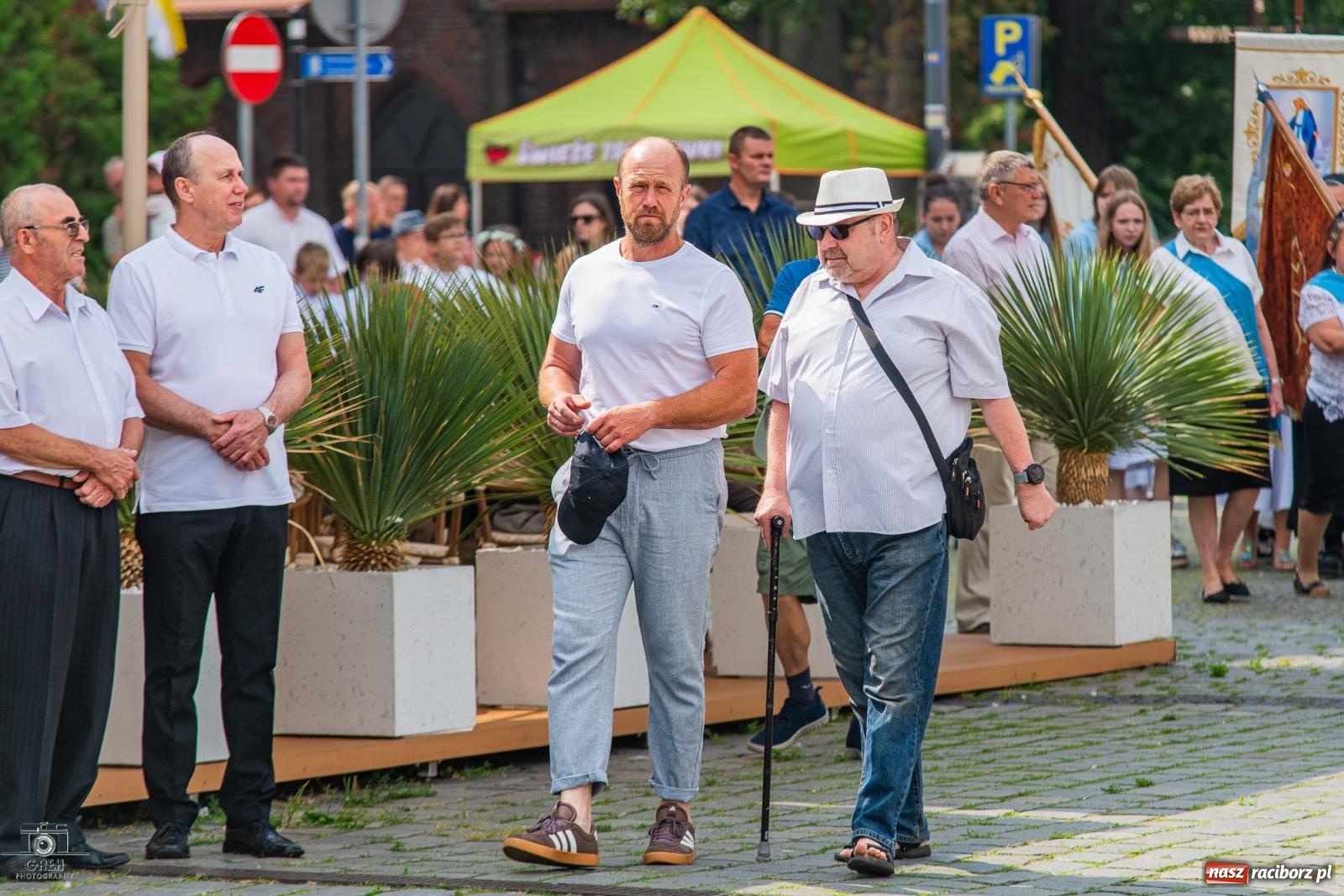 Zdjęcie w galerii na portalu naszraciborz.pl: Boże Ciało w parafii WNMP w Raciborzu – nowa trasa procesji i przypomnienie genezy święta wiadomości z regionu