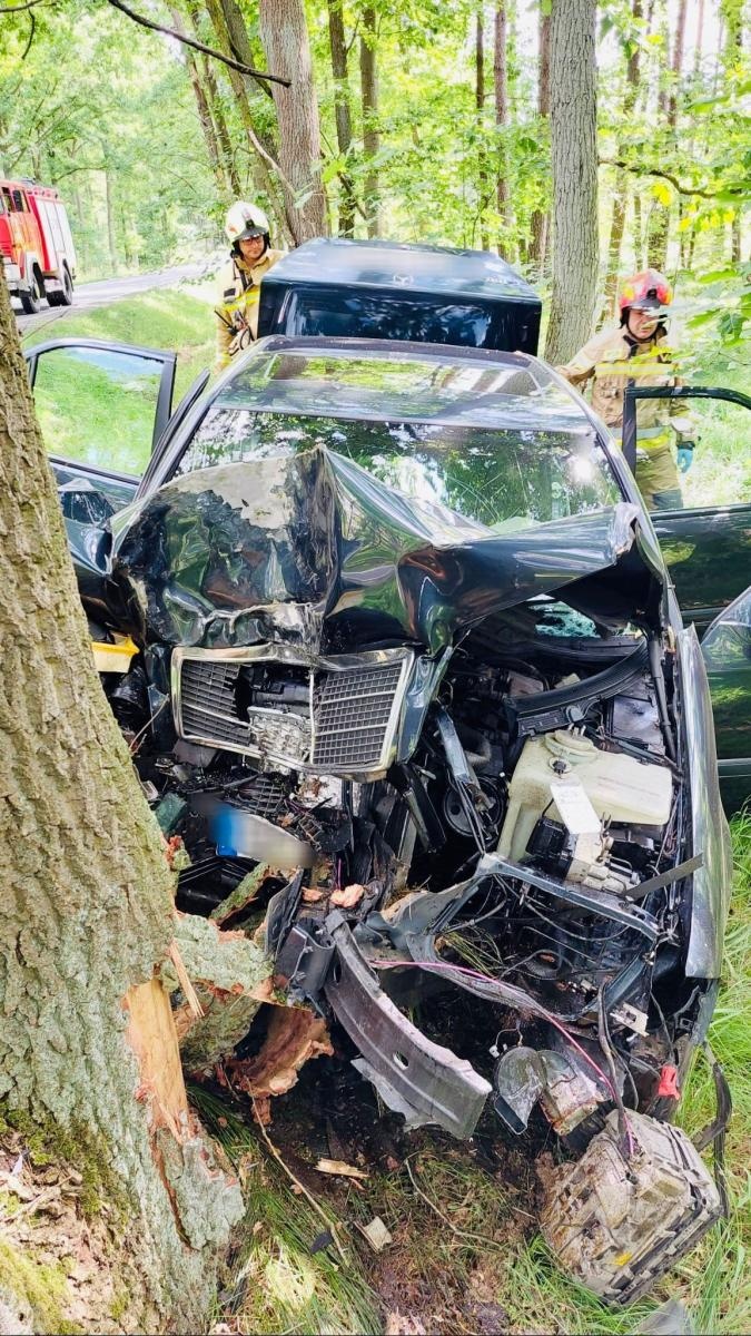 Zdjęcie w galerii na portalu naszraciborz.pl: Strażacy interweniowali w trzech zdarzeniach – od otwarcia mieszkania po usuwanie powalonego drzewa [RAPORT 998] wiadomości z regionu