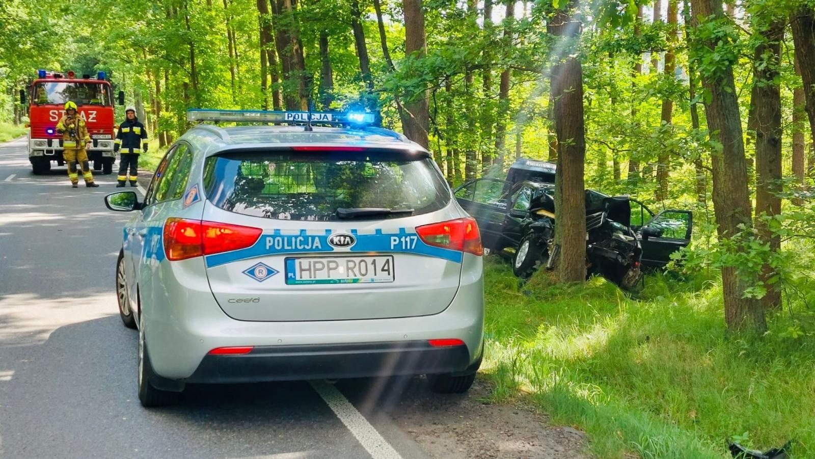 Zdjęcie w galerii na portalu naszraciborz.pl: Strażacy interweniowali w trzech zdarzeniach – od otwarcia mieszkania po usuwanie powalonego drzewa [RAPORT 998] wiadomości z regionu