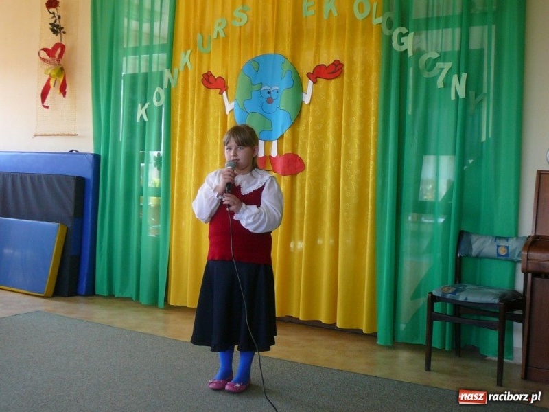 Zdjęcie w galerii na portalu naszraciborz.pl: Przedszkolaki z Rzuchowa nie próżnują wiadomości z regionu