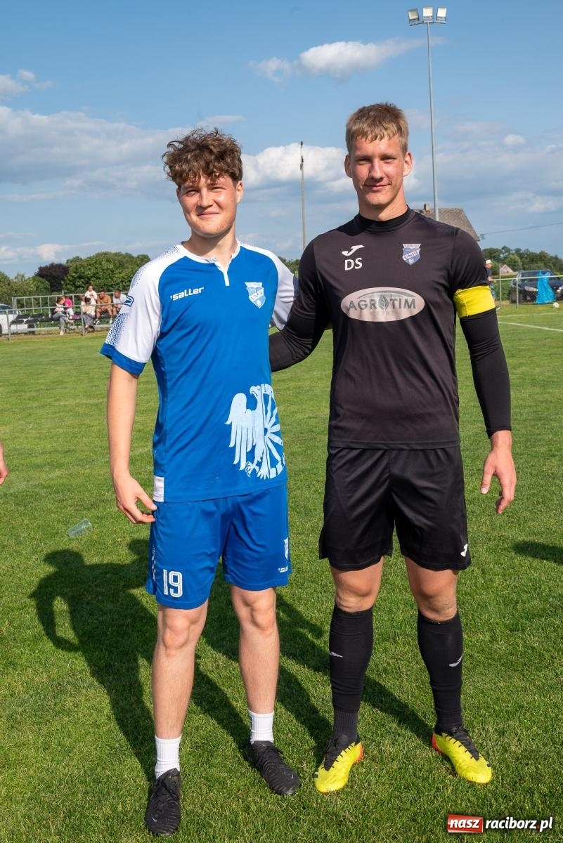 Zdjęcie w galerii na portalu naszraciborz.pl: Coroczny festyn sportowy w Borucinie - turniej szóstek piłkarskich [FOTO] wiadomości z regionu