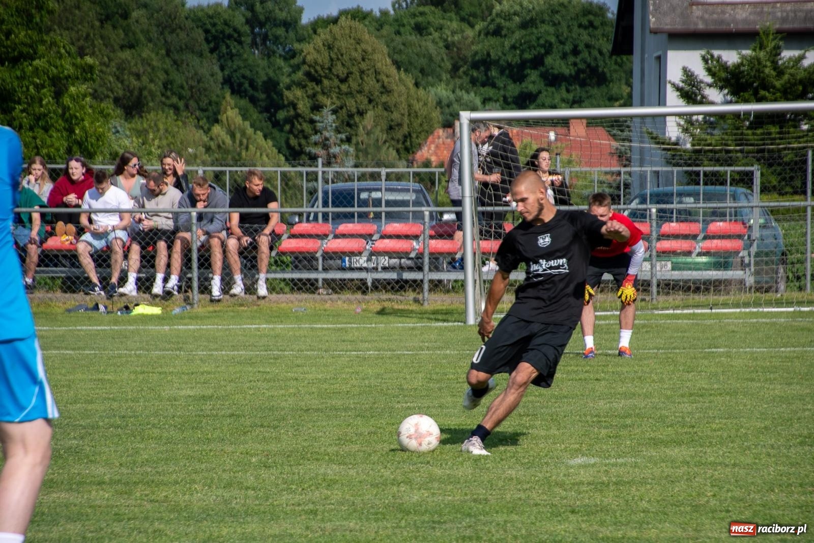 Zdjęcie w galerii na portalu naszraciborz.pl: Coroczny festyn sportowy w Borucinie - turniej szóstek piłkarskich [FOTO] wiadomości z regionu