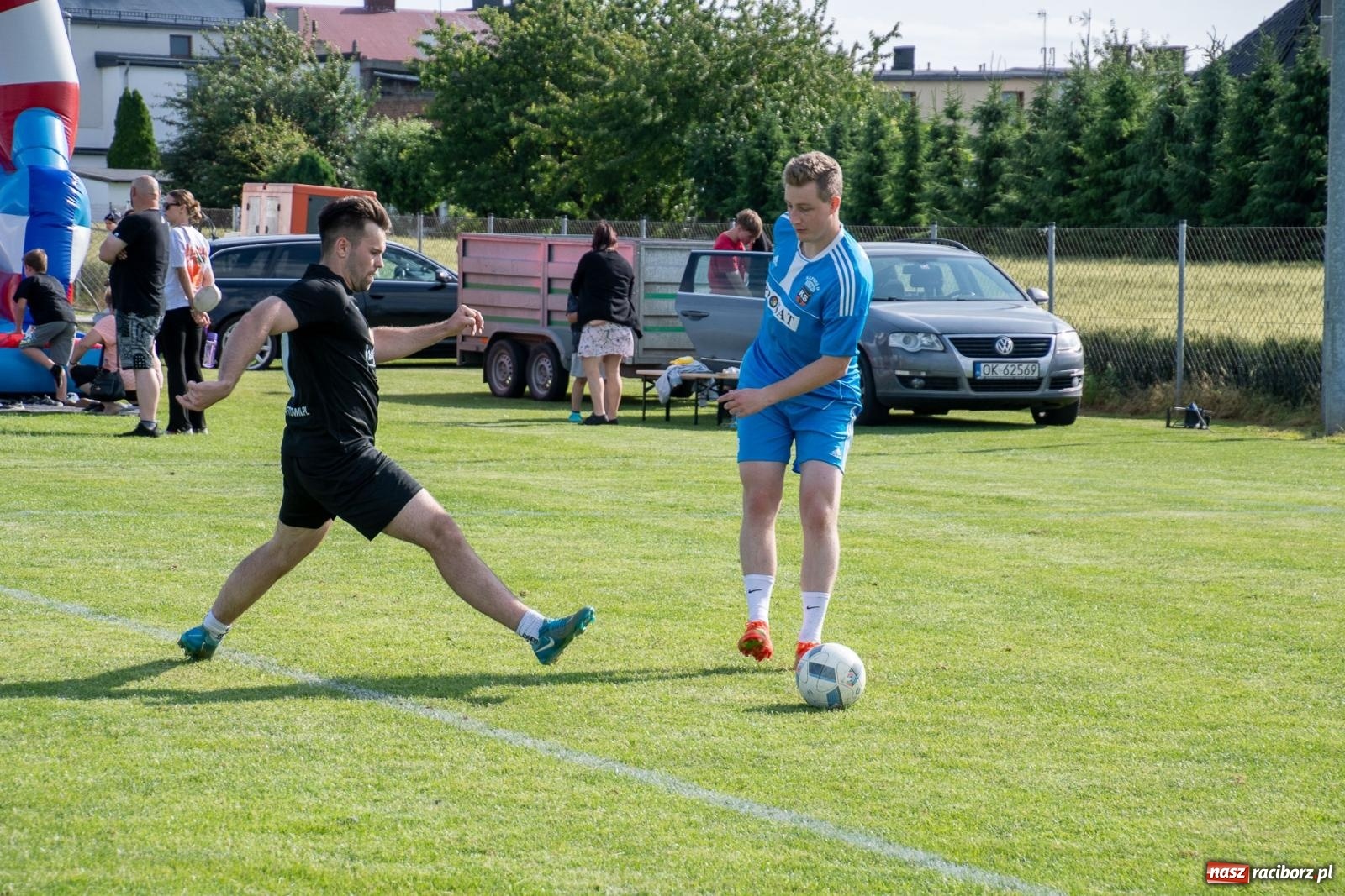 Zdjęcie w galerii na portalu naszraciborz.pl: Coroczny festyn sportowy w Borucinie - turniej szóstek piłkarskich [FOTO] wiadomości z regionu