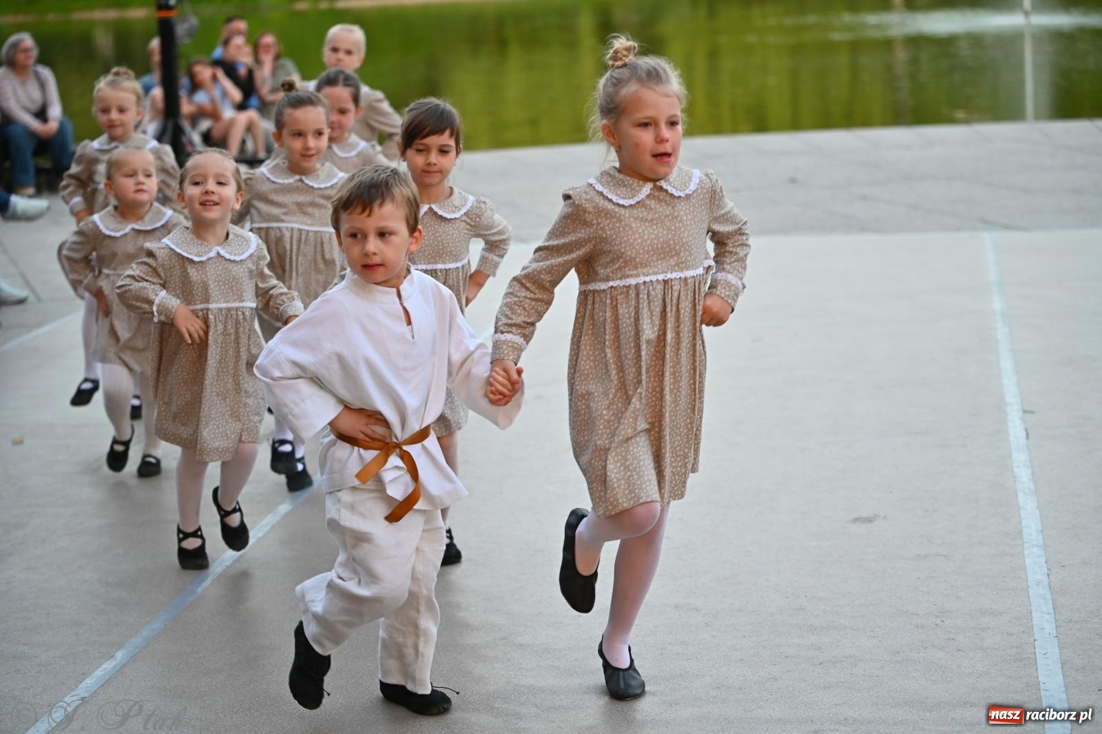 Zdjęcie w galerii na portalu naszraciborz.pl: Śląsk jako mozaika kultur – XXIII Międzynarodowe Spotkania Artystyczne. Raciborska Noc Świętojańska wiadomości z regionu