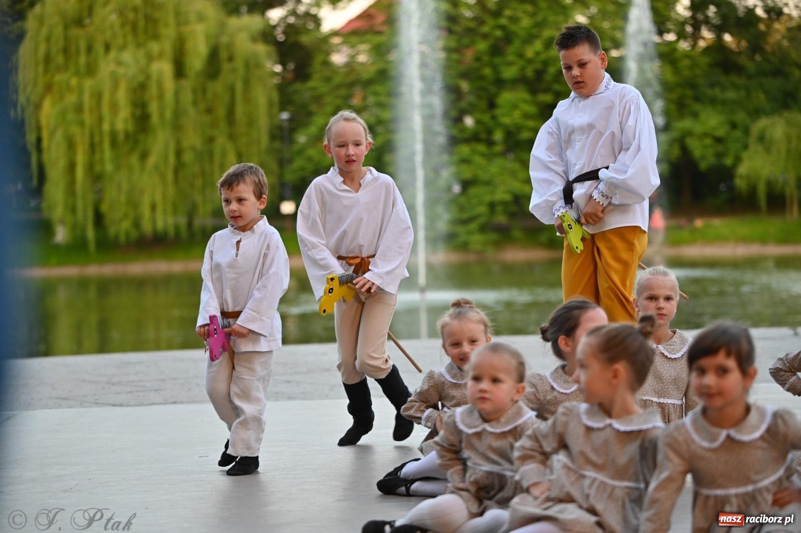 Zdjęcie w galerii na portalu naszraciborz.pl: Śląsk jako mozaika kultur – XXIII Międzynarodowe Spotkania Artystyczne. Raciborska Noc Świętojańska wiadomości z regionu