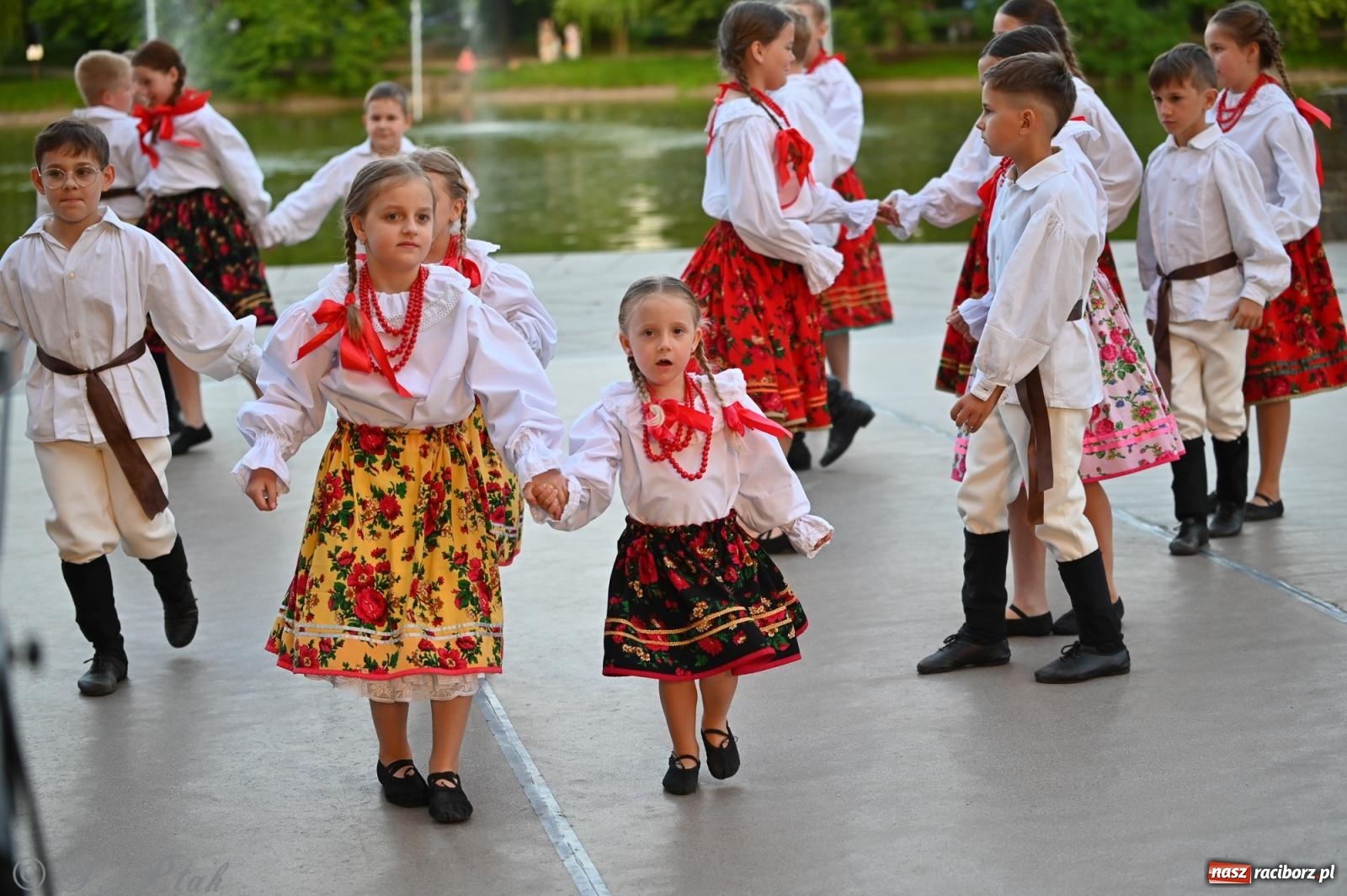 Zdjęcie w galerii na portalu naszraciborz.pl: Śląsk jako mozaika kultur – XXIII Międzynarodowe Spotkania Artystyczne. Raciborska Noc Świętojańska wiadomości z regionu