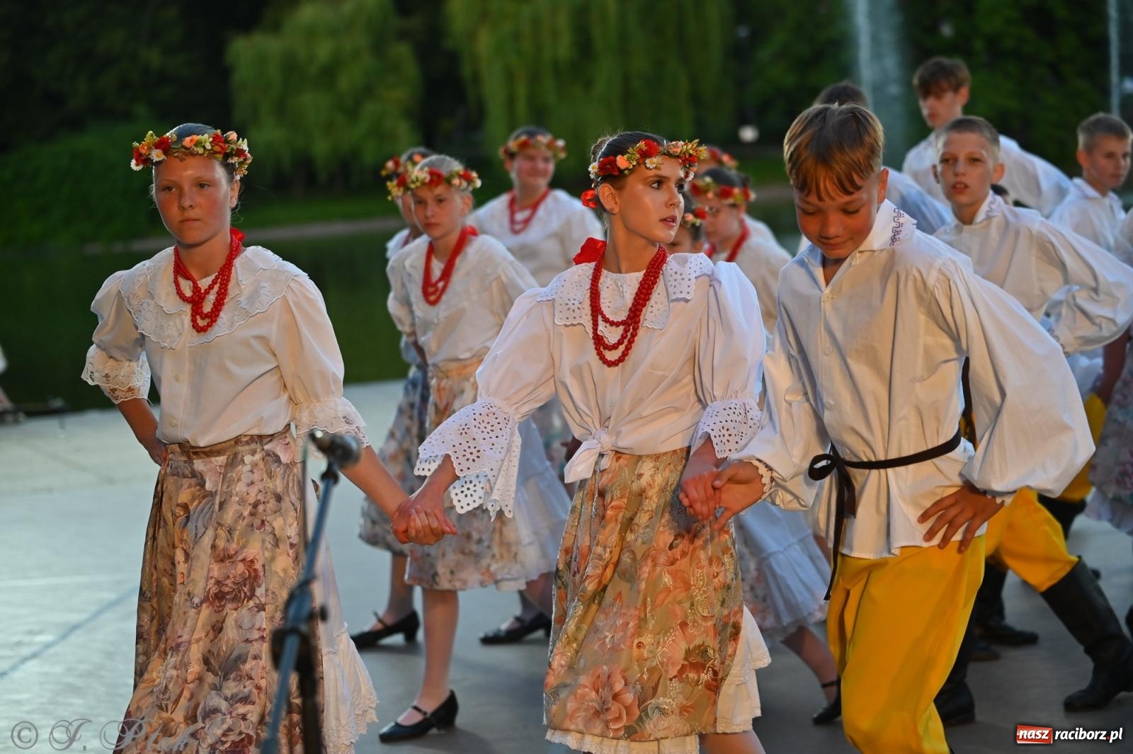 Zdjęcie w galerii na portalu naszraciborz.pl: Śląsk jako mozaika kultur – XXIII Międzynarodowe Spotkania Artystyczne. Raciborska Noc Świętojańska wiadomości z regionu