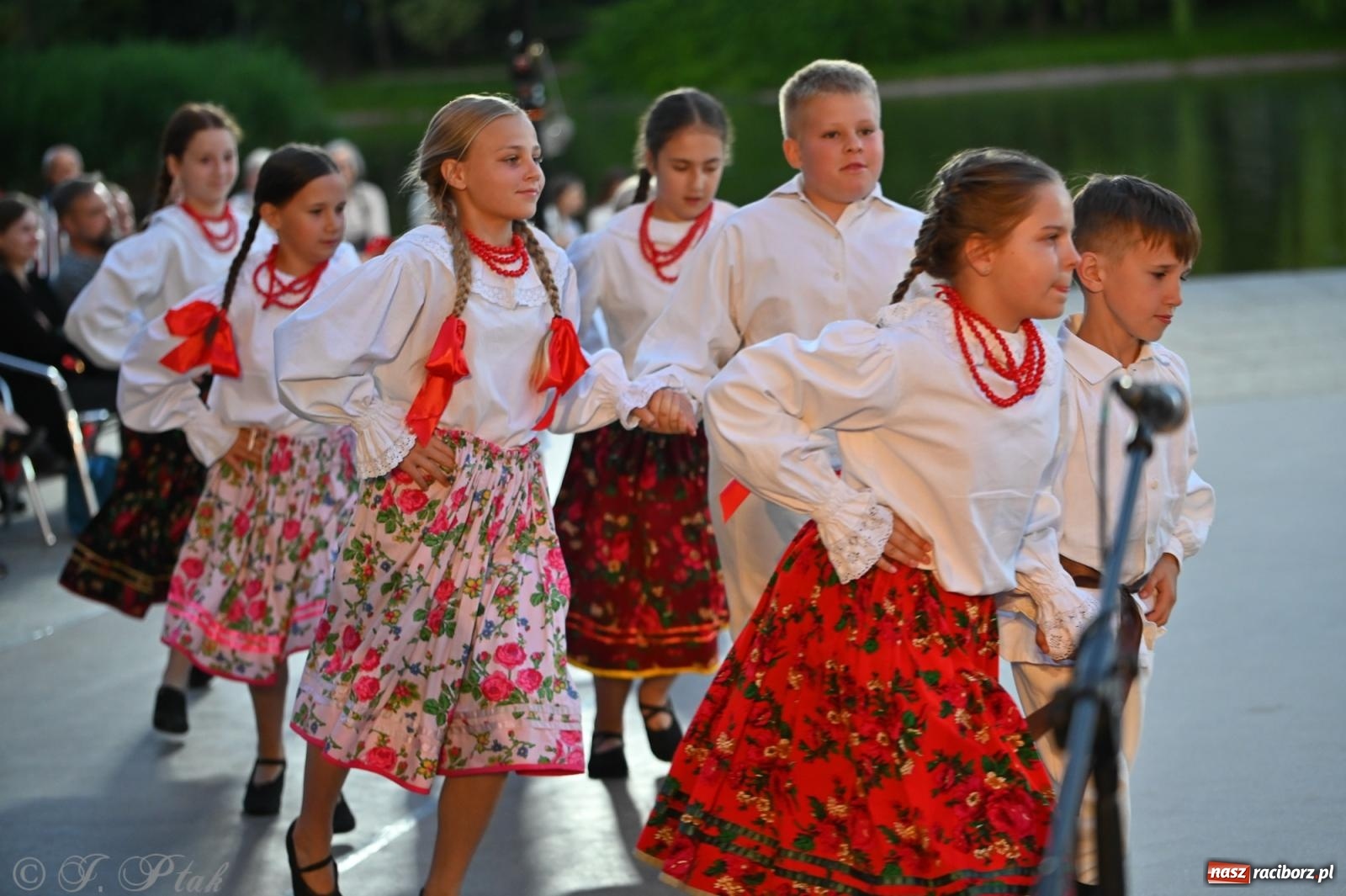 Zdjęcie w galerii na portalu naszraciborz.pl: Śląsk jako mozaika kultur – XXIII Międzynarodowe Spotkania Artystyczne. Raciborska Noc Świętojańska wiadomości z regionu