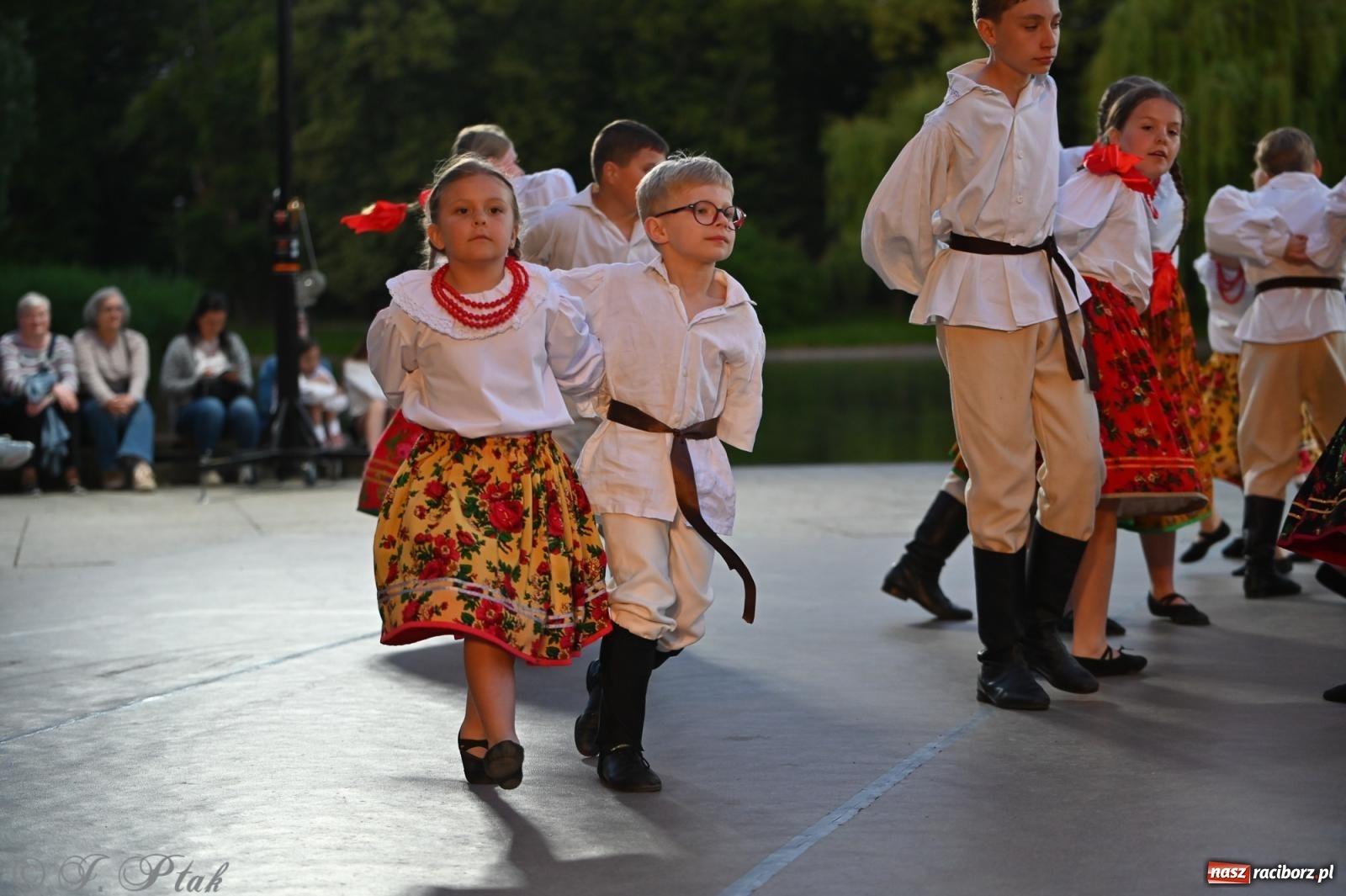 Zdjęcie w galerii na portalu naszraciborz.pl: Śląsk jako mozaika kultur – XXIII Międzynarodowe Spotkania Artystyczne. Raciborska Noc Świętojańska wiadomości z regionu