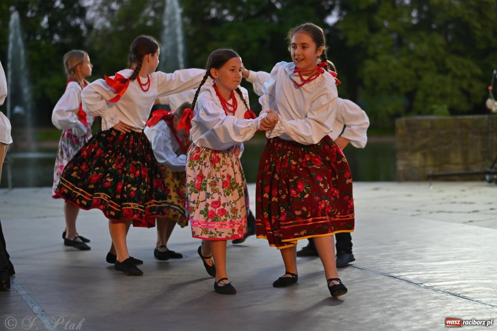 Zdjęcie w galerii na portalu naszraciborz.pl: Śląsk jako mozaika kultur – XXIII Międzynarodowe Spotkania Artystyczne. Raciborska Noc Świętojańska wiadomości z regionu