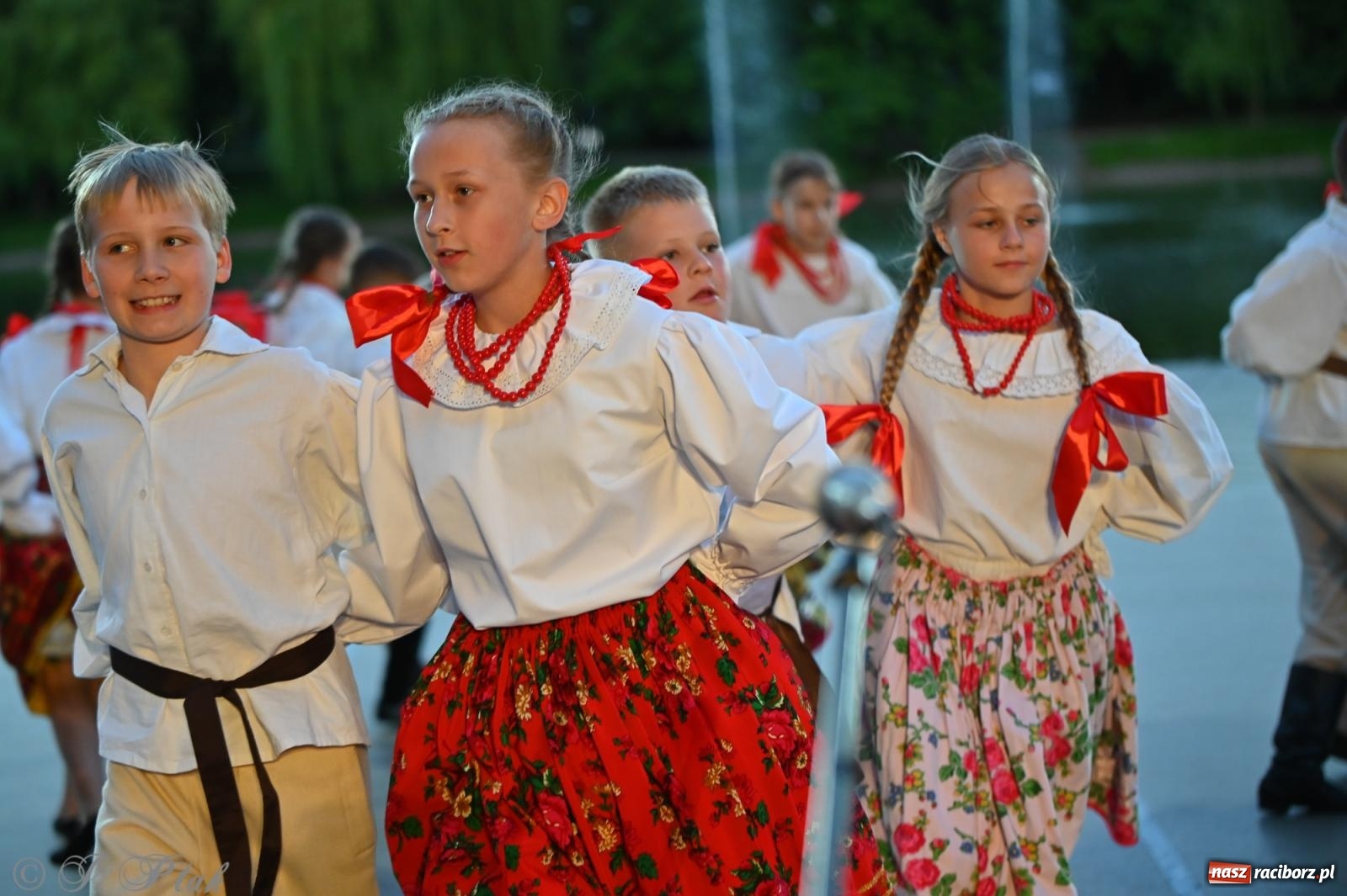 Zdjęcie w galerii na portalu naszraciborz.pl: Śląsk jako mozaika kultur – XXIII Międzynarodowe Spotkania Artystyczne. Raciborska Noc Świętojańska wiadomości z regionu