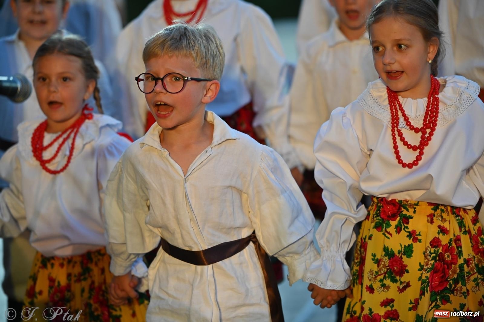 Zdjęcie w galerii na portalu naszraciborz.pl: Śląsk jako mozaika kultur – XXIII Międzynarodowe Spotkania Artystyczne. Raciborska Noc Świętojańska wiadomości z regionu