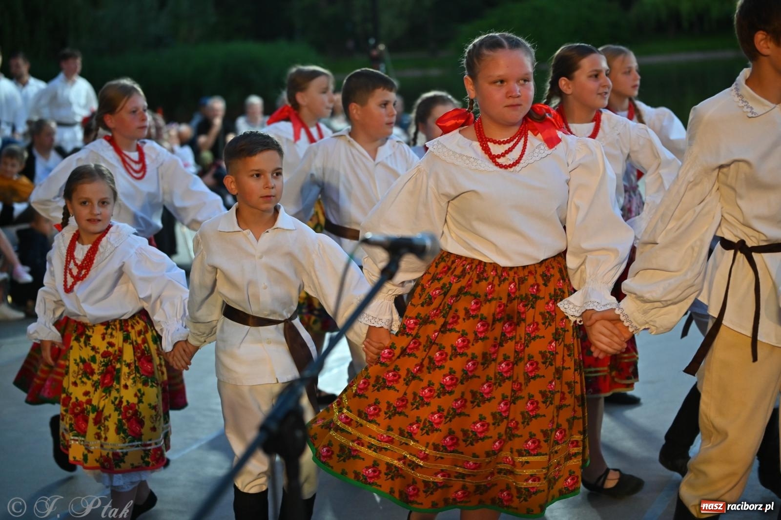 Zdjęcie w galerii na portalu naszraciborz.pl: Śląsk jako mozaika kultur – XXIII Międzynarodowe Spotkania Artystyczne. Raciborska Noc Świętojańska wiadomości z regionu