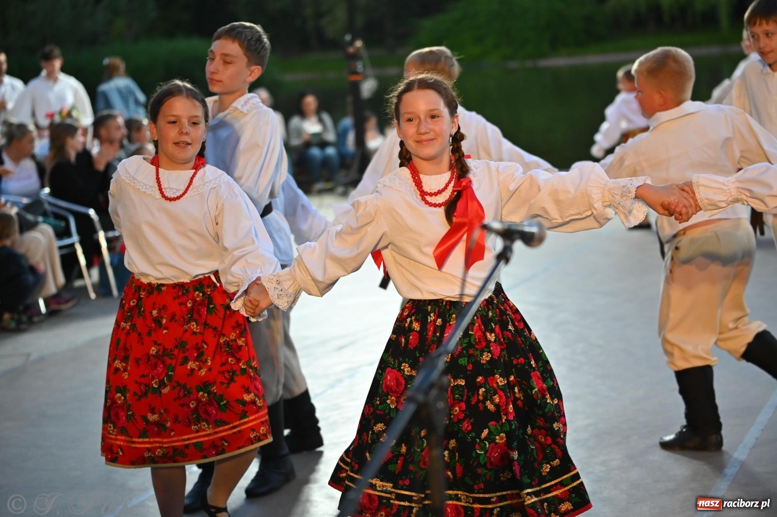 Zdjęcie w galerii na portalu naszraciborz.pl: Śląsk jako mozaika kultur – XXIII Międzynarodowe Spotkania Artystyczne. Raciborska Noc Świętojańska wiadomości z regionu