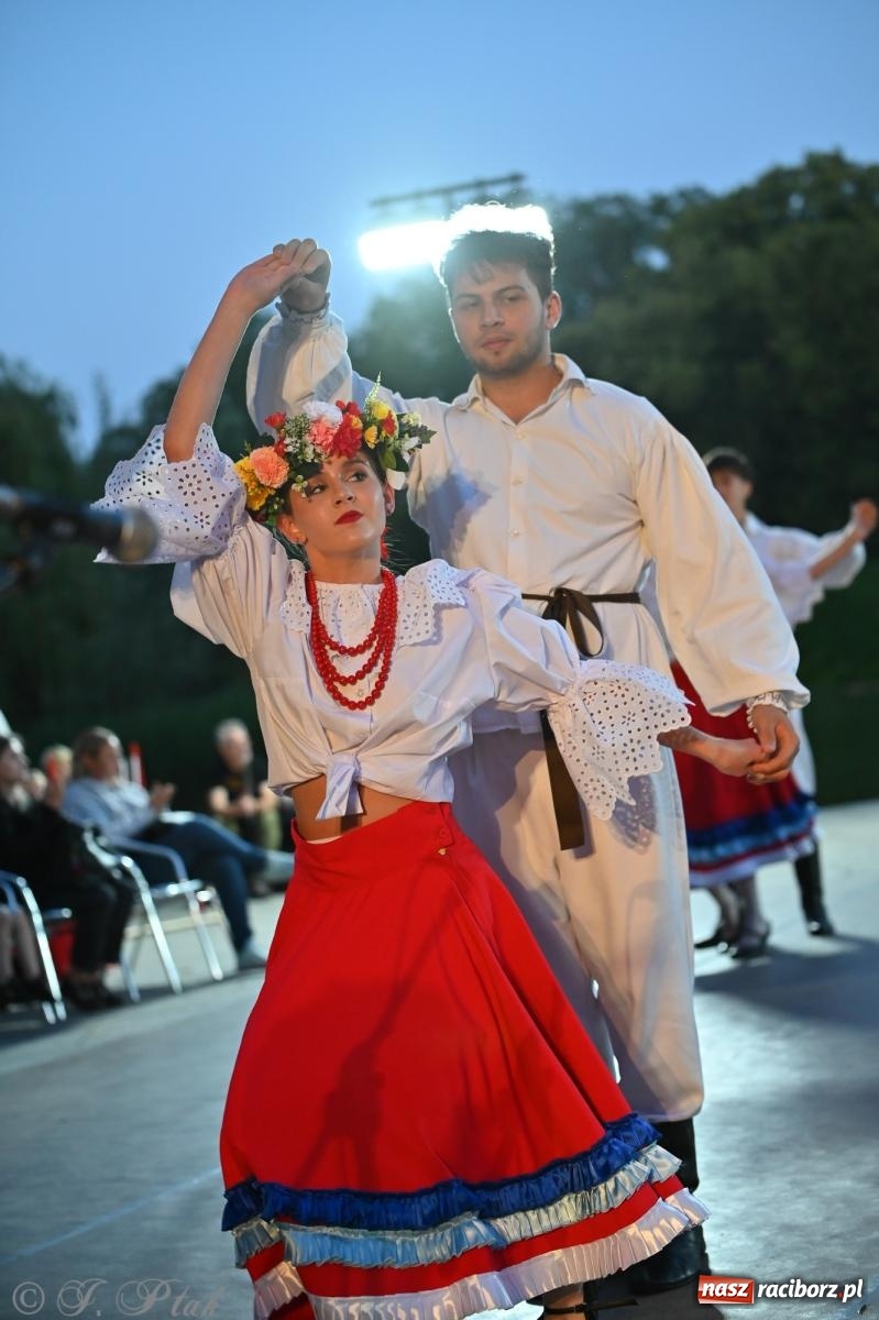 Zdjęcie w galerii na portalu naszraciborz.pl: Śląsk jako mozaika kultur – XXIII Międzynarodowe Spotkania Artystyczne. Raciborska Noc Świętojańska wiadomości z regionu